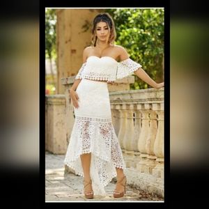 Lulu's 2pc Embroidered Set NWT